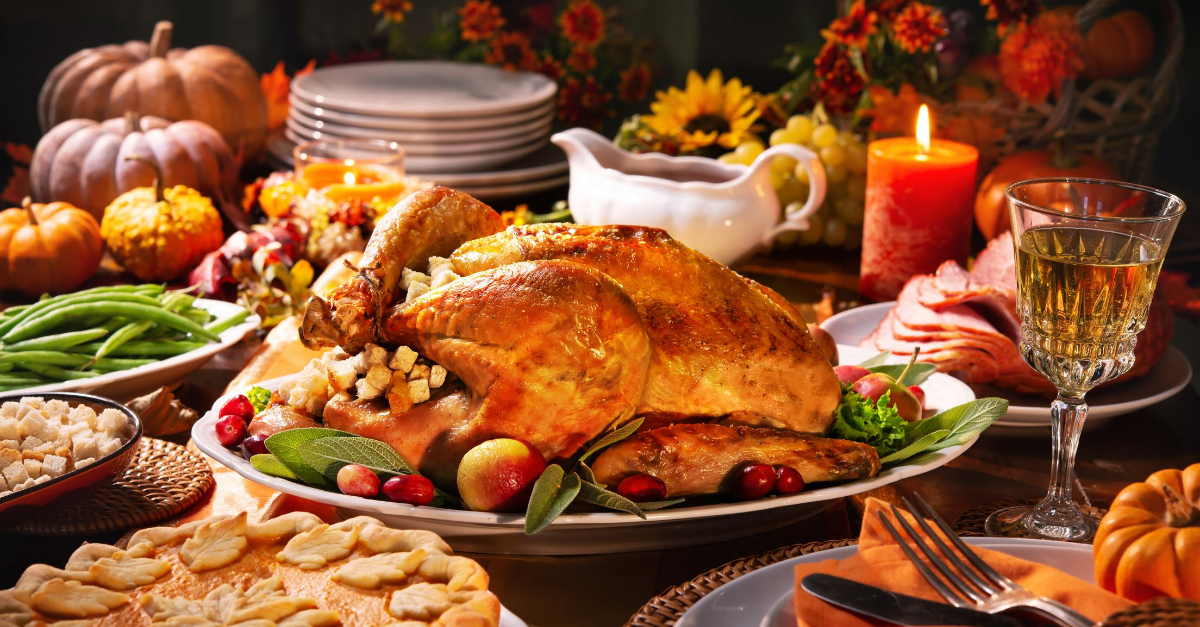 Thanksgiving dinner-fall food safety